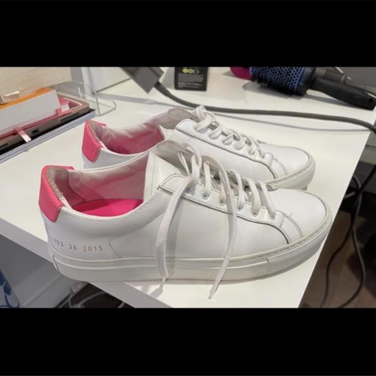 Common Projects Women's Pink and White Trainers (2)