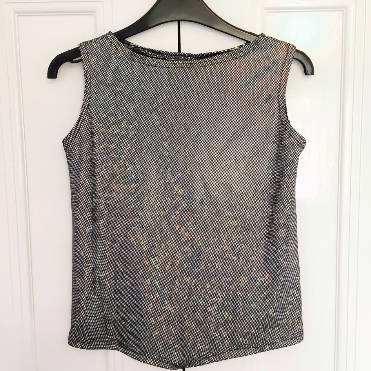 Women's Silver Crop-top | Depop