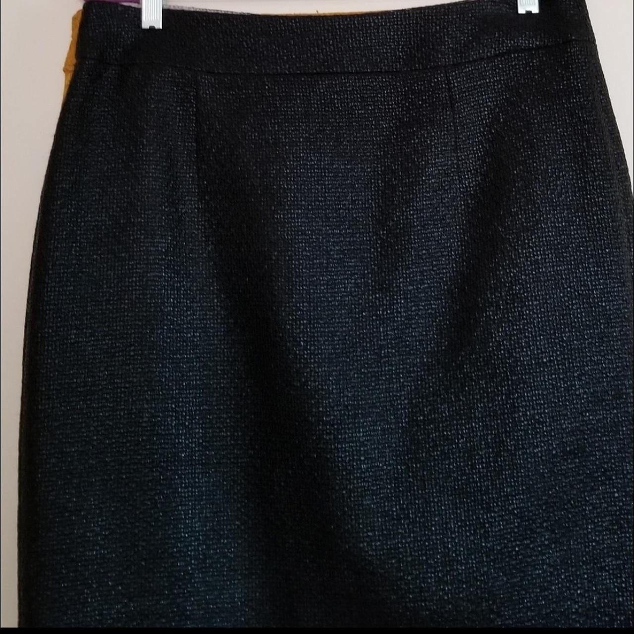 Banana Republic Women's Skirt | Depop