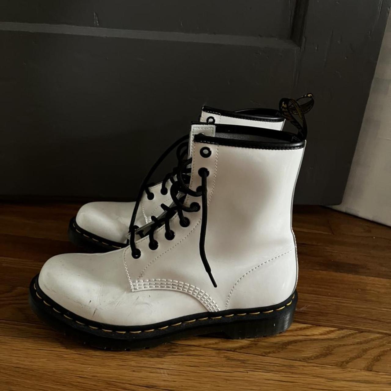 dr-martens-1461-patent-leather-oxford-urban-outfitters