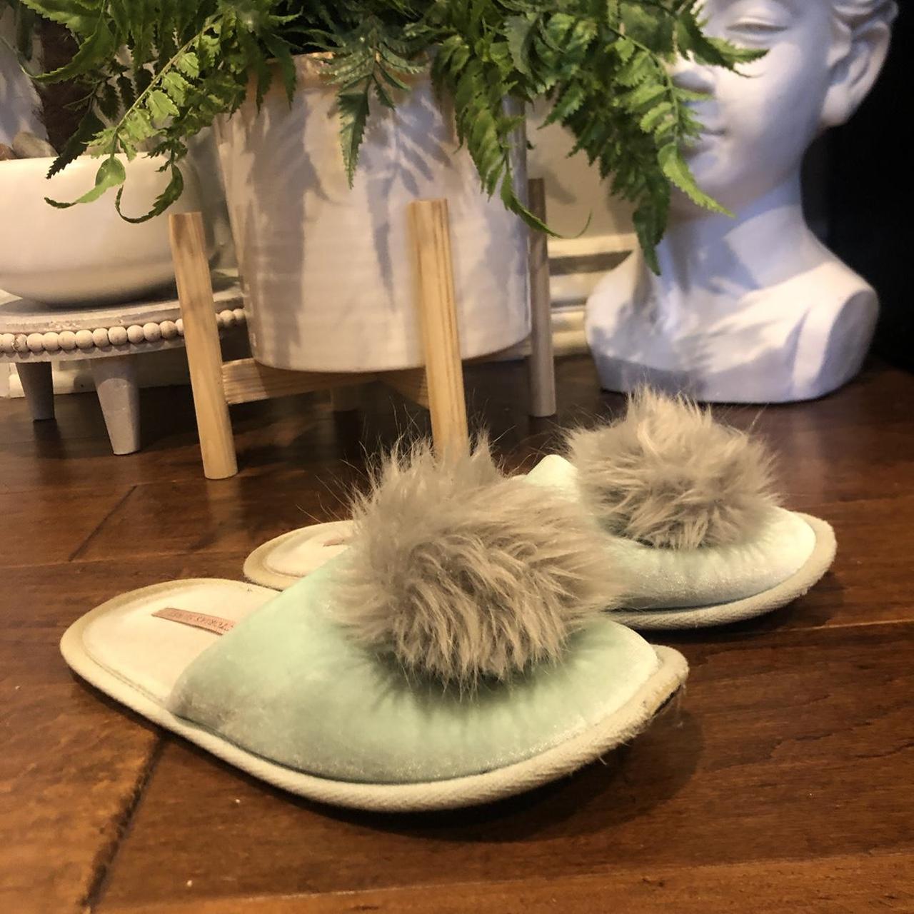 Victoria's Secret Bobble Slippers! Size ??small???... Depop
