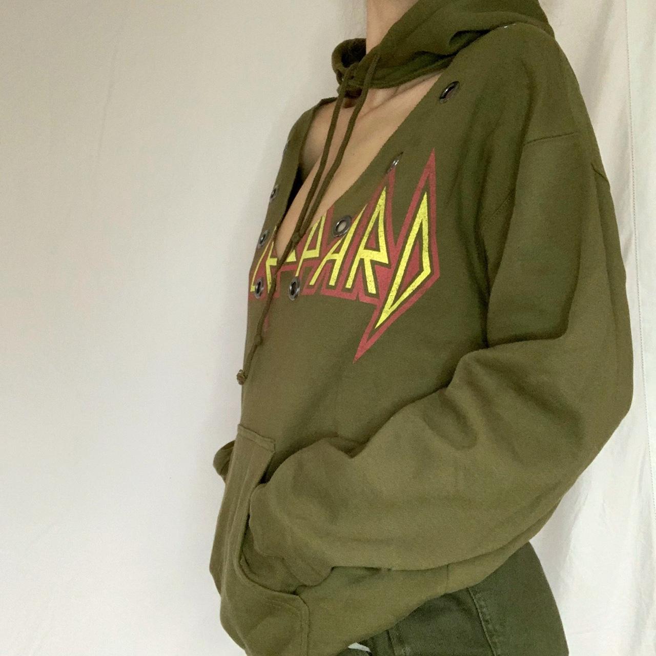 Def leppard clearance hoodie forever 21