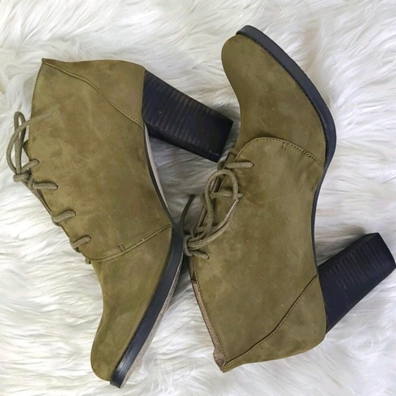 Lands End Ankle Boots Booties Size 9 Lace Up Khaki... Depop