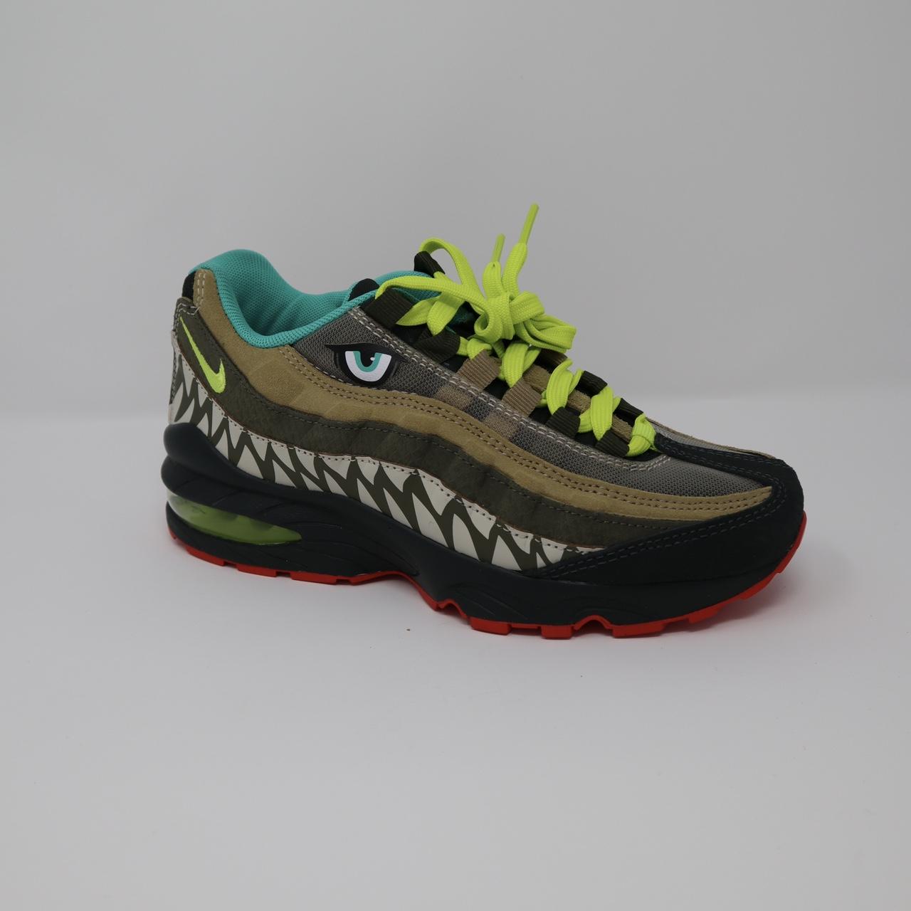 monster air max 95