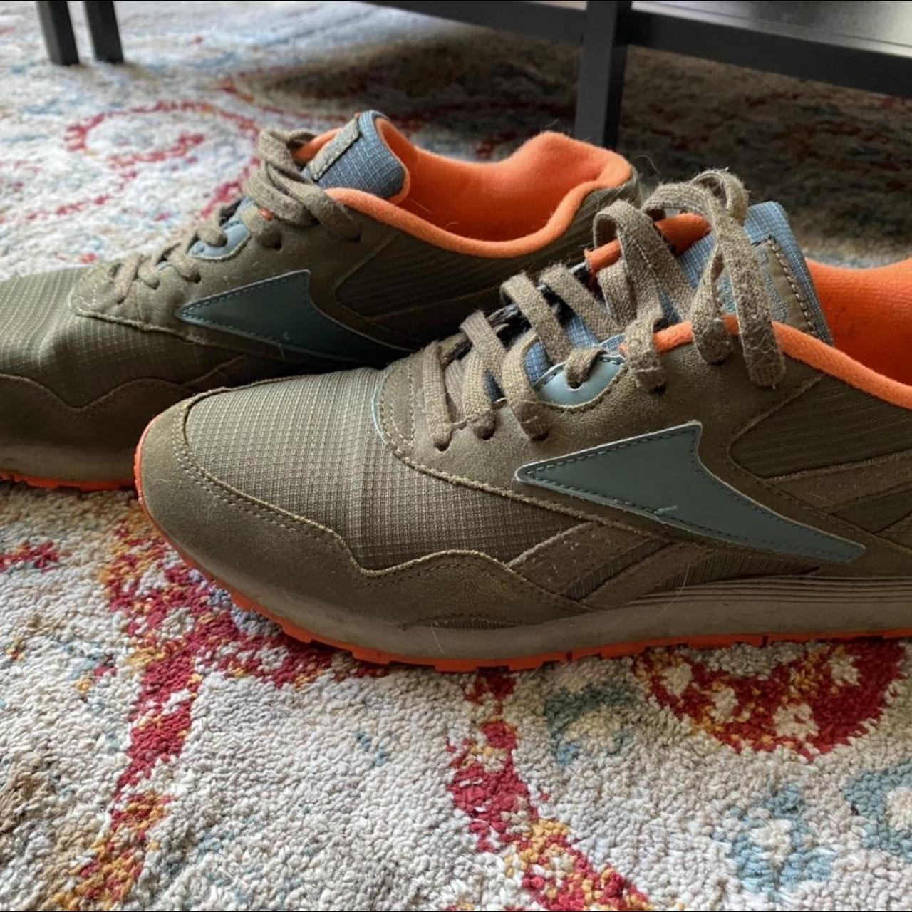 Khaki reebok sales