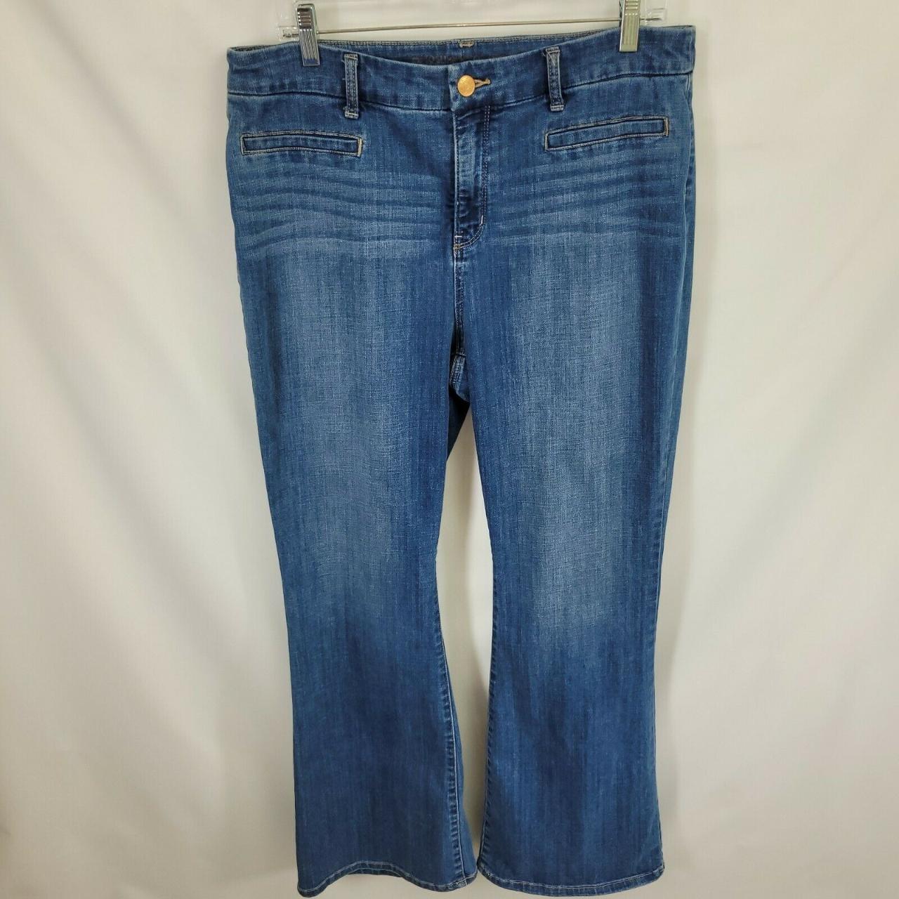 Chico's Size 2 So Slimming Girlfriend Flare Jeans... - Depop