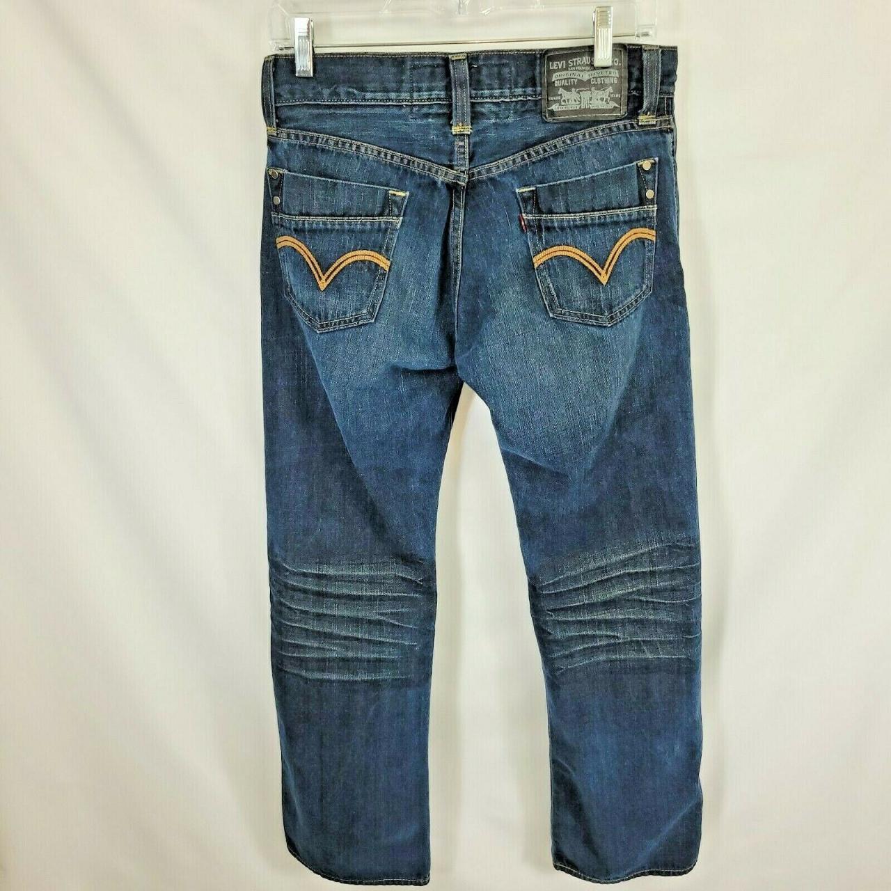 Levi's Men's Blue Jeans | Depop