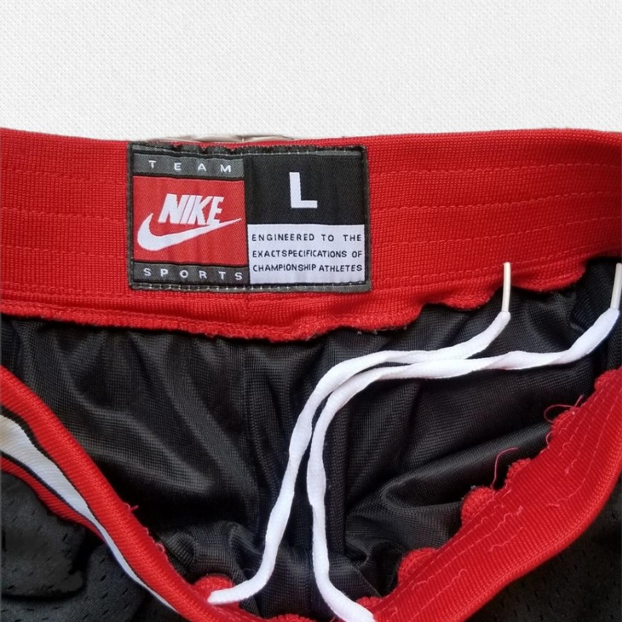 Y2K NBA CHICAGO BULLS NIKE BASKETBALL SHORTS in - Depop