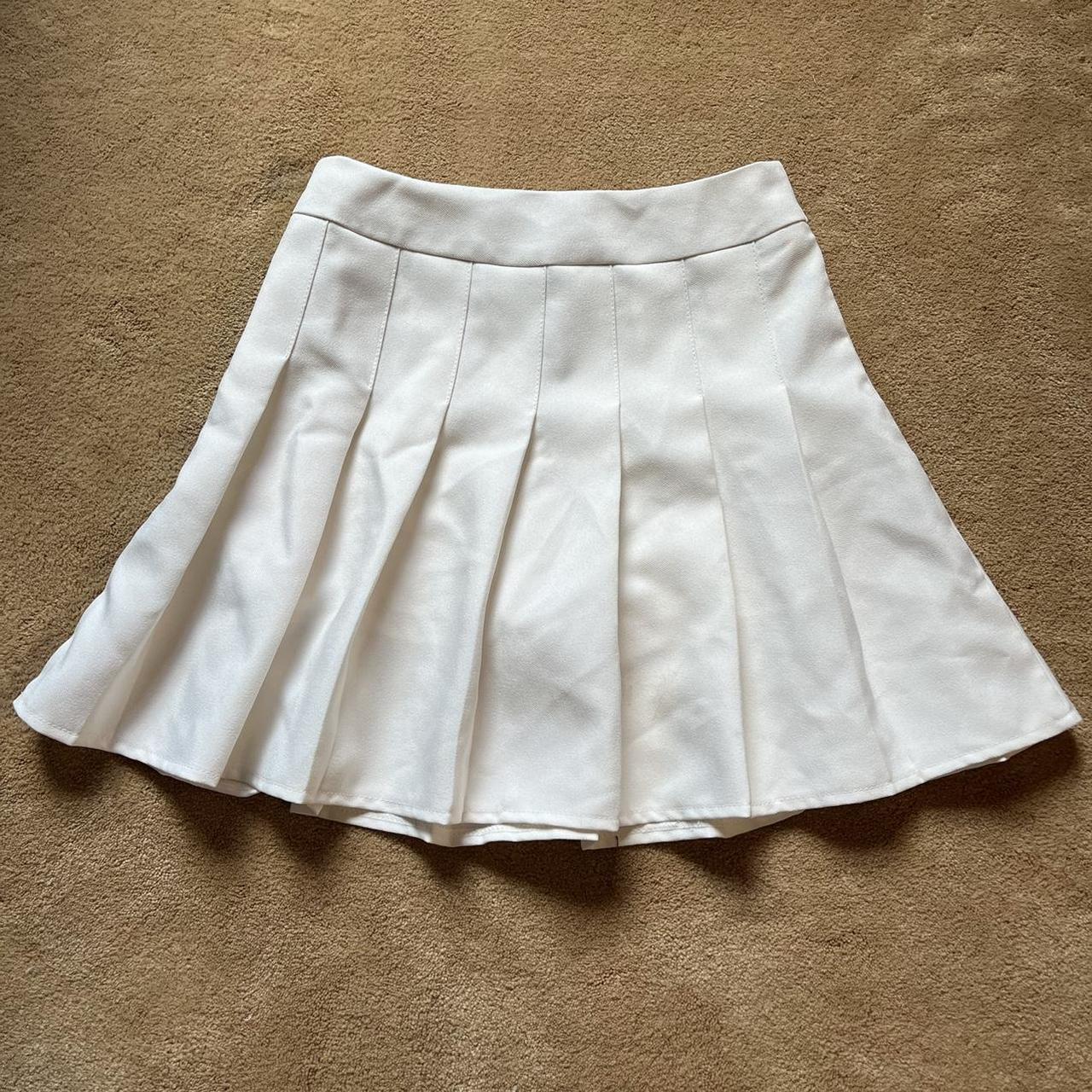 Women's White Skirt | Depop