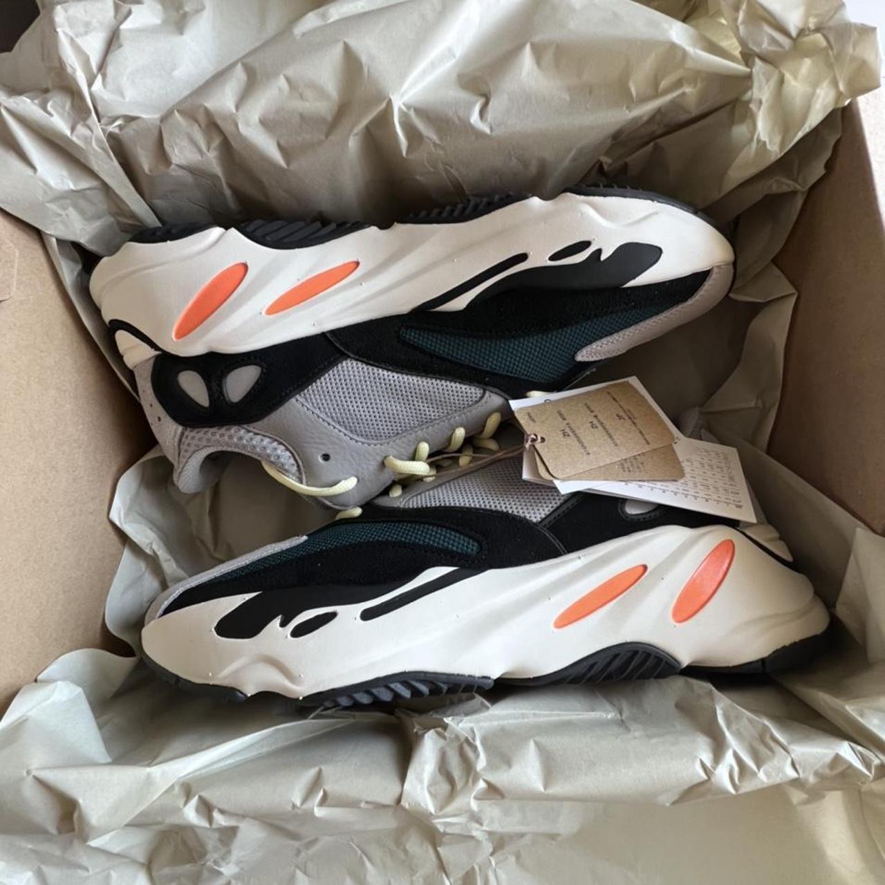 yeezy 700 waverunner retail price