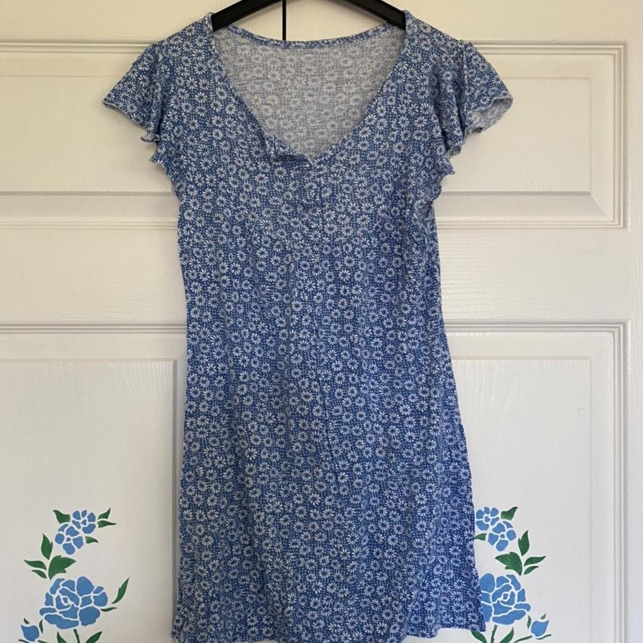 Blue white floral mini flowy boho summer... - Depop