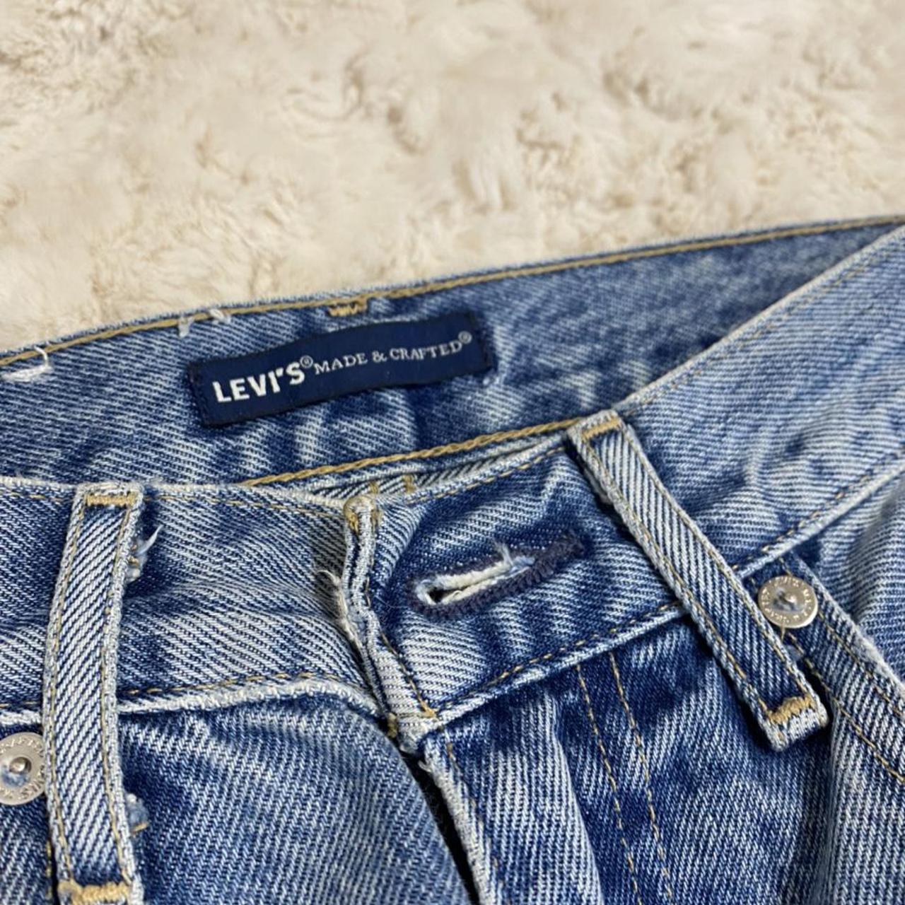 levi's barrel crop