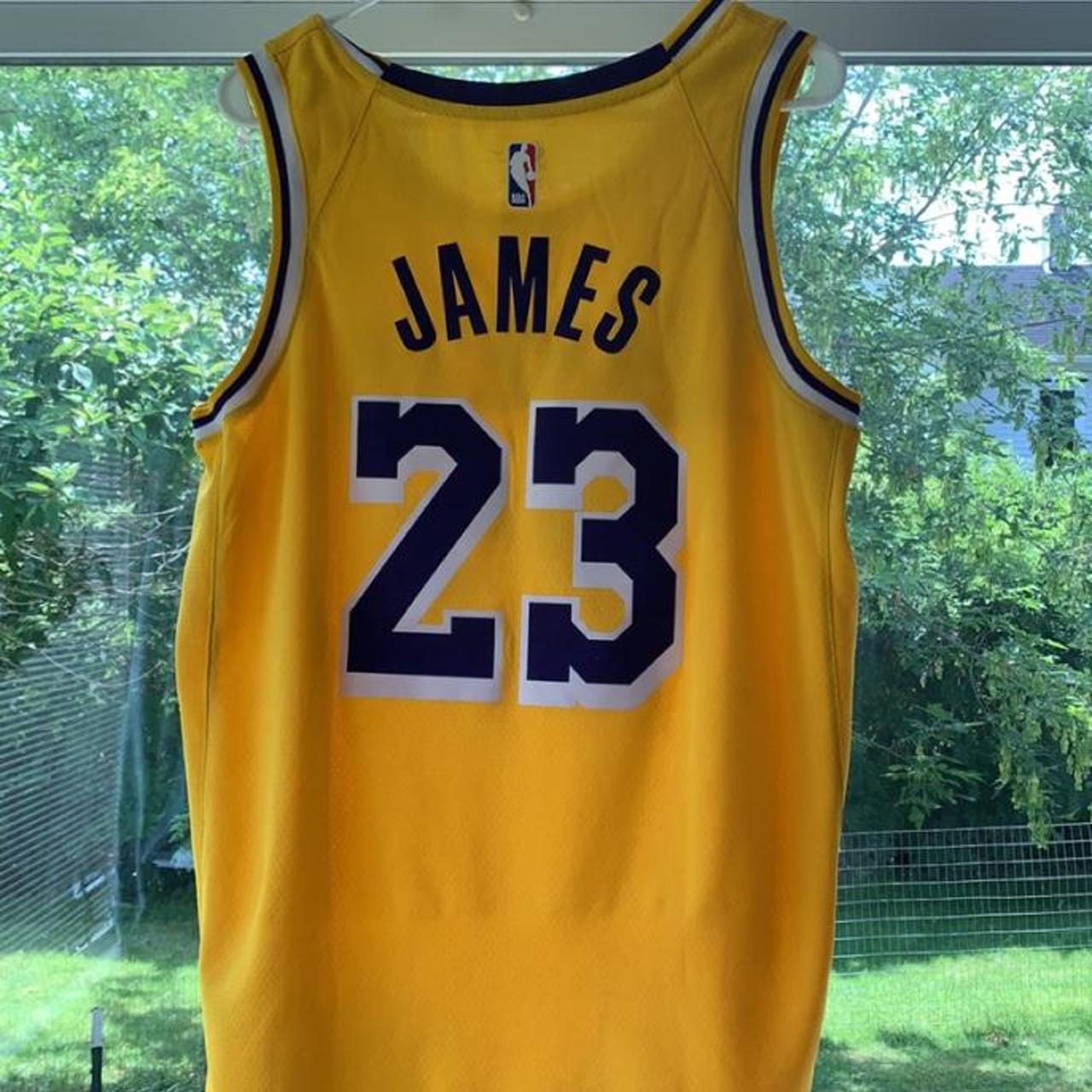 NBA Men's #23 LeBron James Los Angeles Lakers Backer Name & Number T-S –  Sportzzone