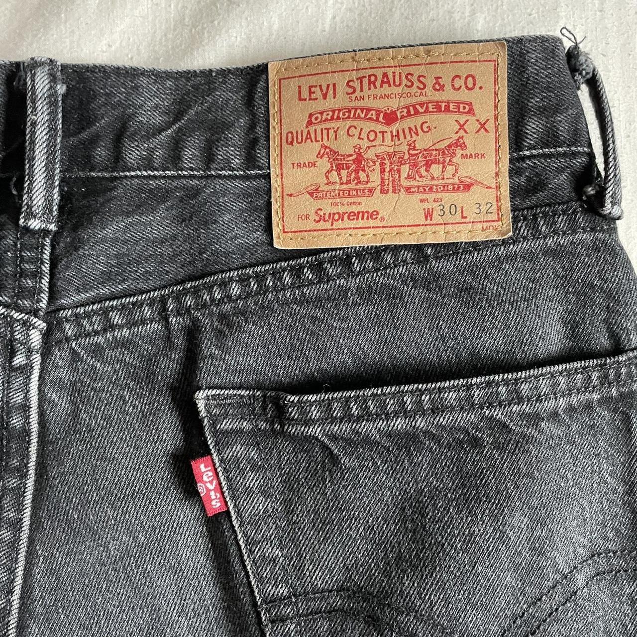 levi x supreme jeans❤️‍🔥, very rare only one on...