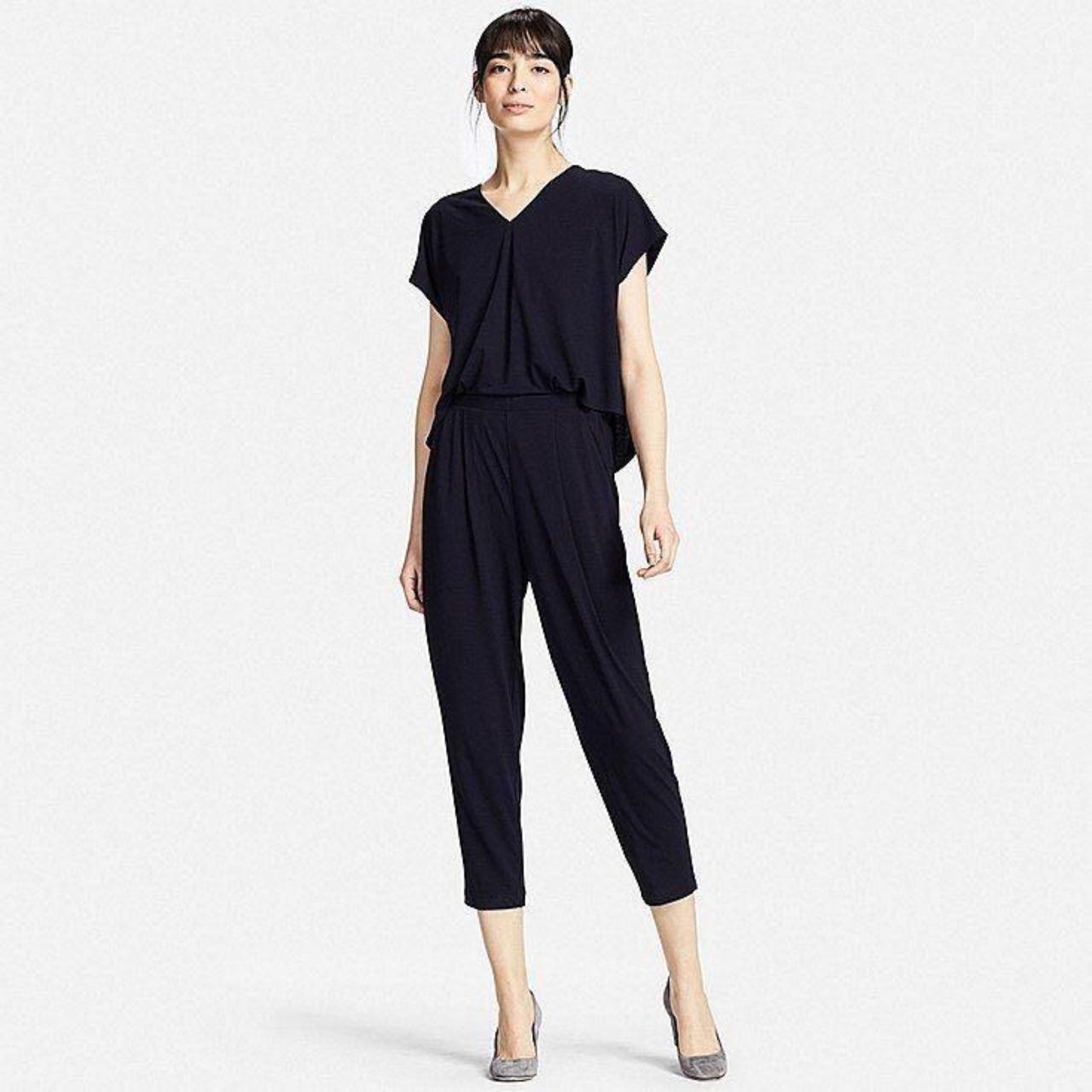 UNIQLO Women's Black Jumpsuit Depop
