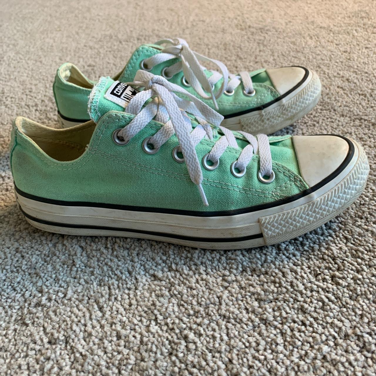 Converse Women's Green Trainers | Depop