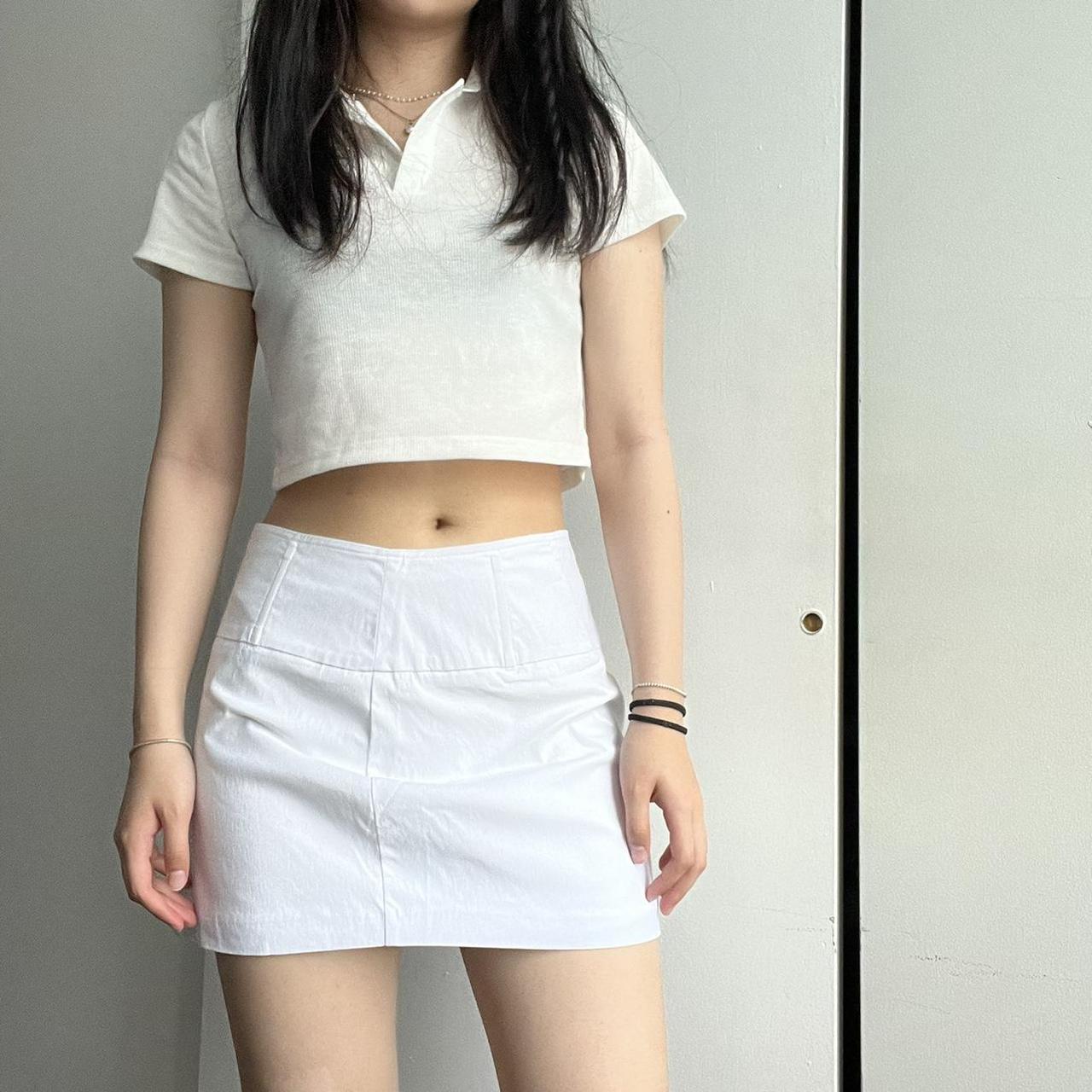 Glassons Women's White Skirt Depop