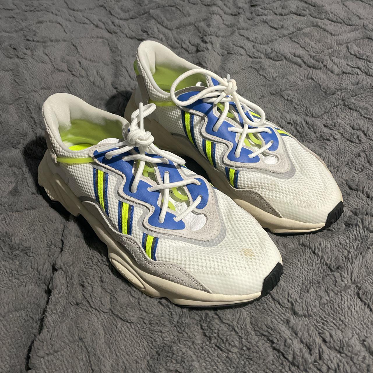 ozweego size 8