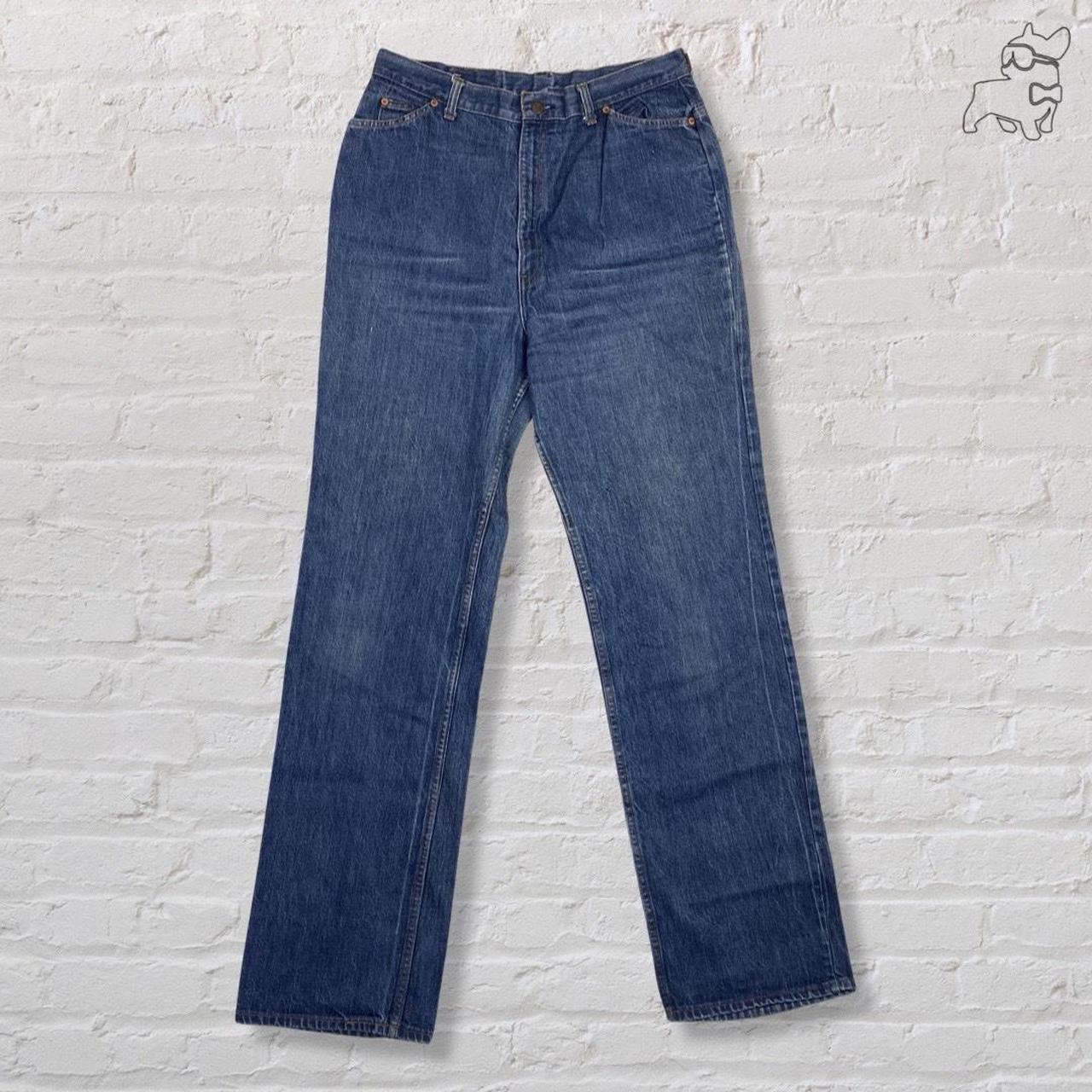 Levi's blue jeans high waist regular straight fit... - Depop