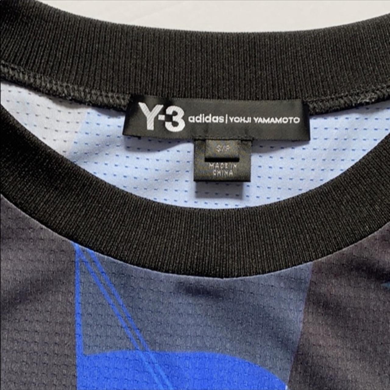 Product Image 4 - Y-3 Lightweight Soccer Style Jersey