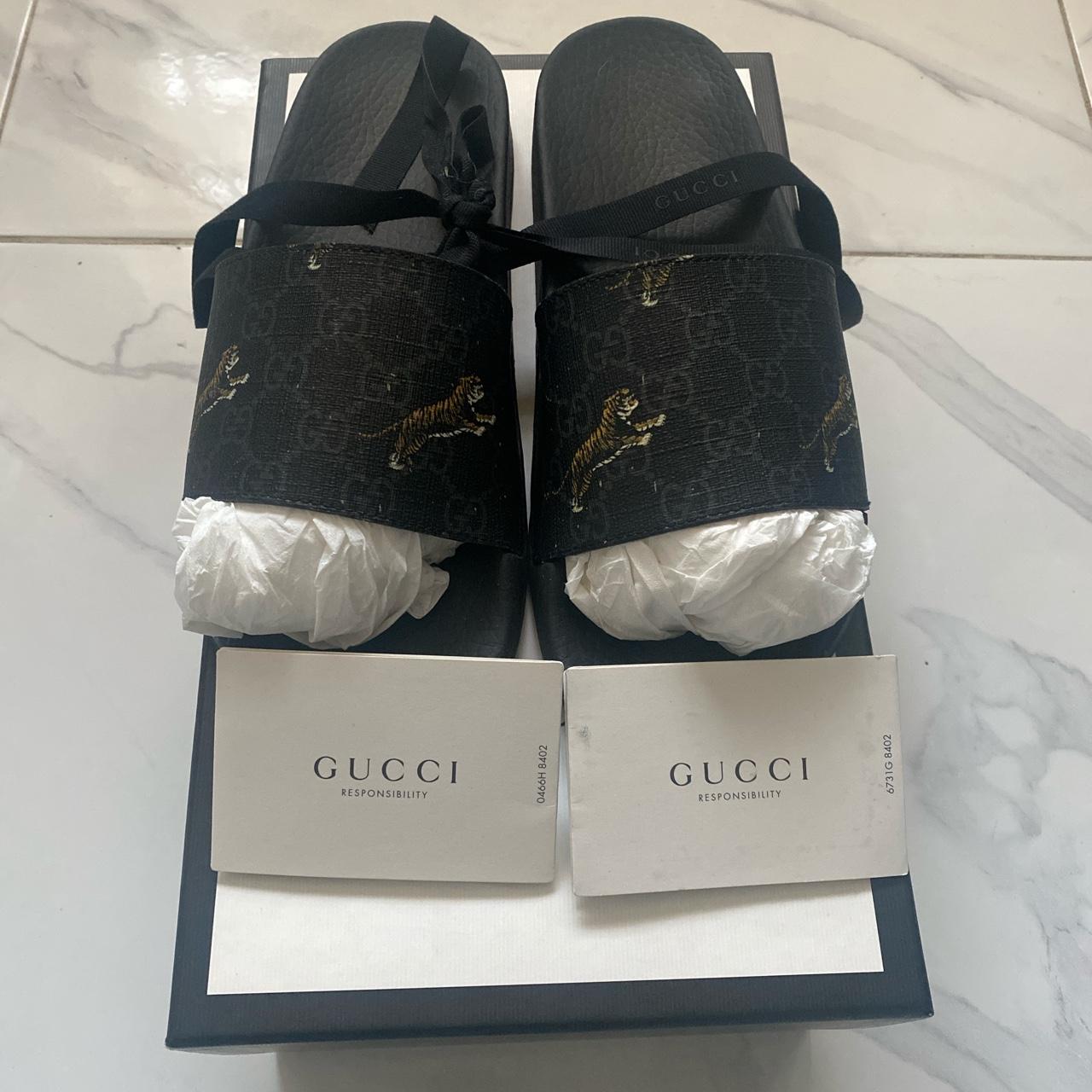 Gucci Men's Black Slides | Depop