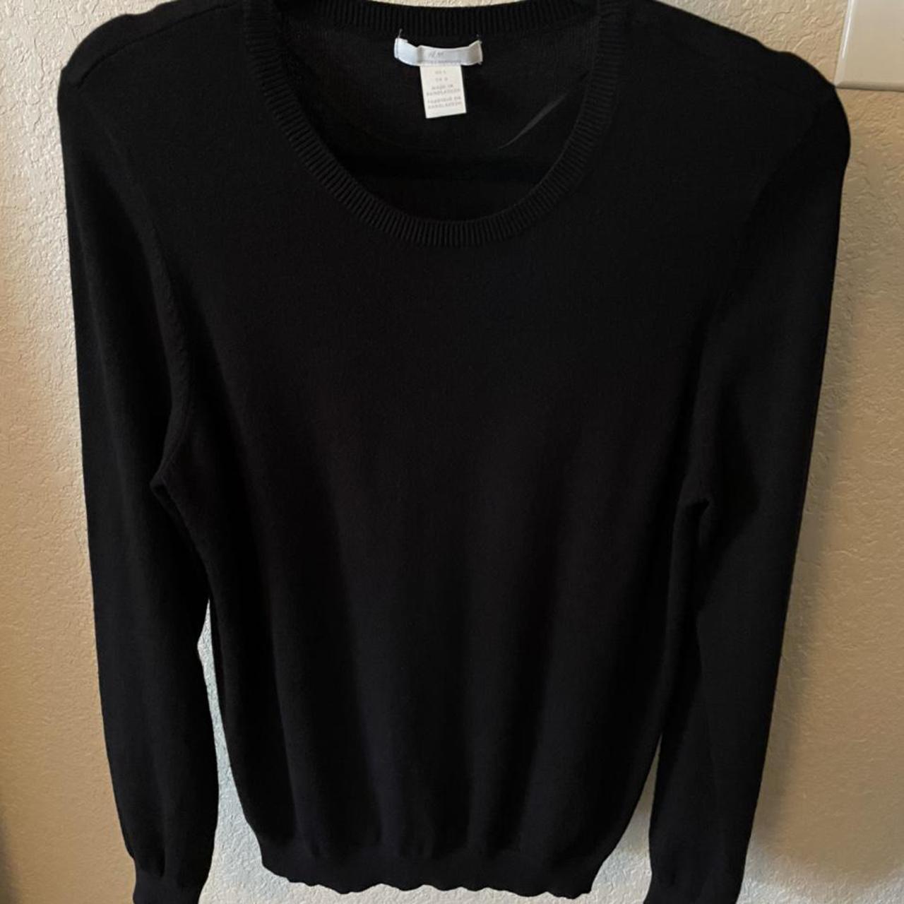 Product Image 1 - H&M black knitted crewneck sweatshirt
Lightweight