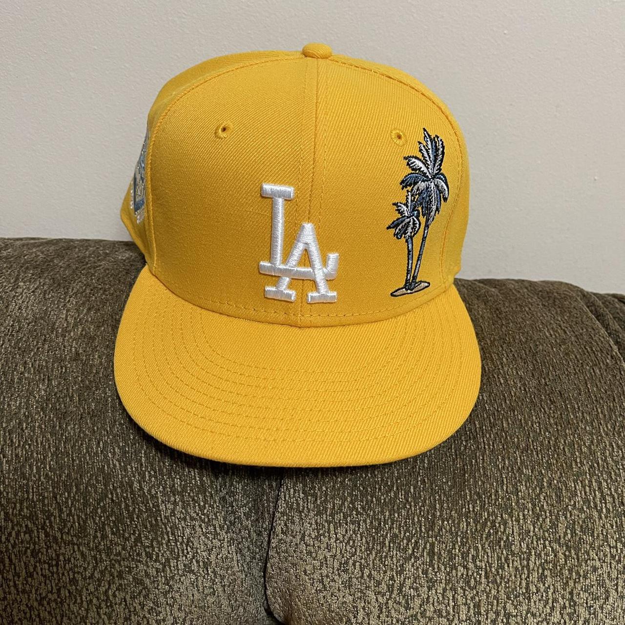 LA Dodgers Trucker Hat Color: Orange Condition: - Depop