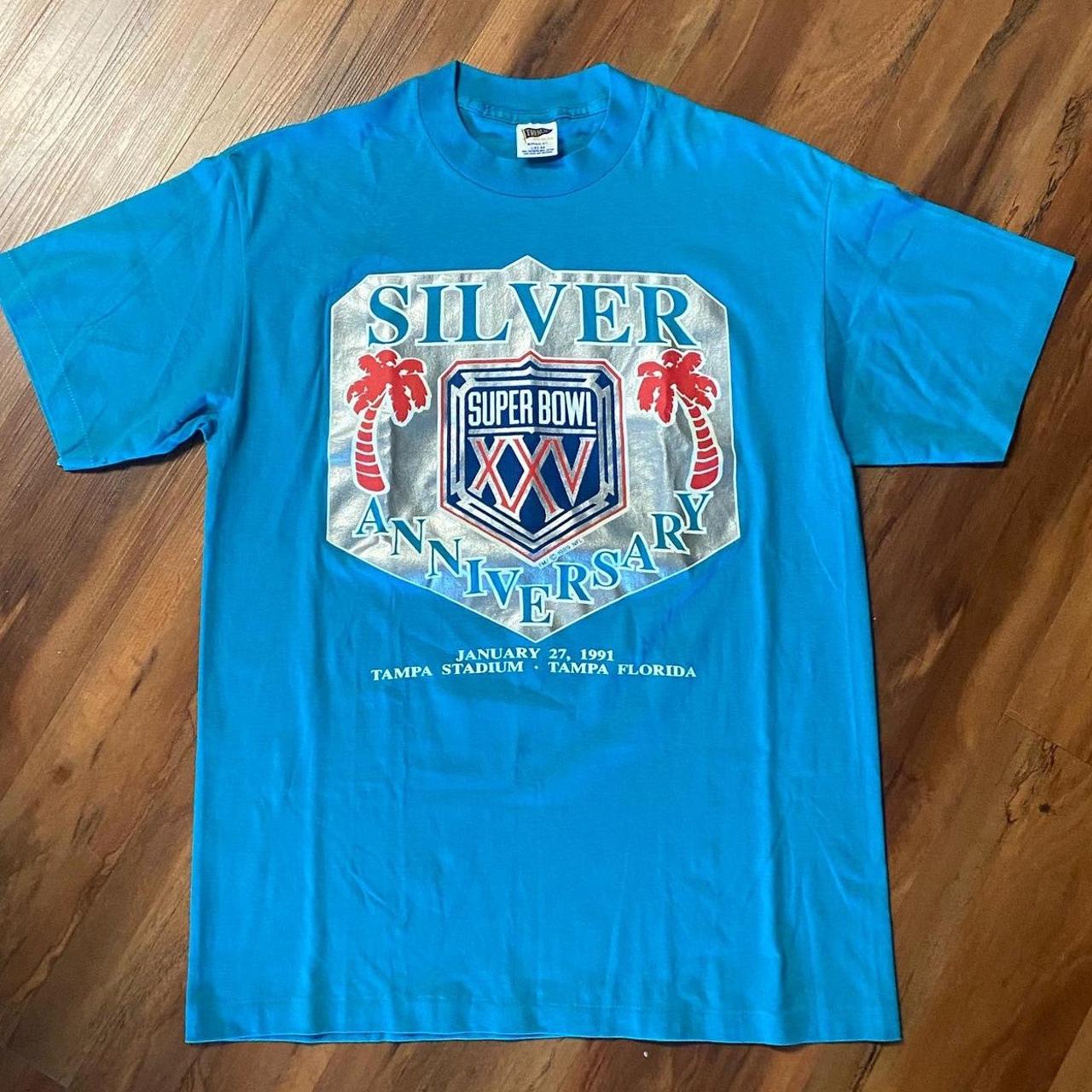 Vintage Whitney Houston Super Bowl T-shirt –