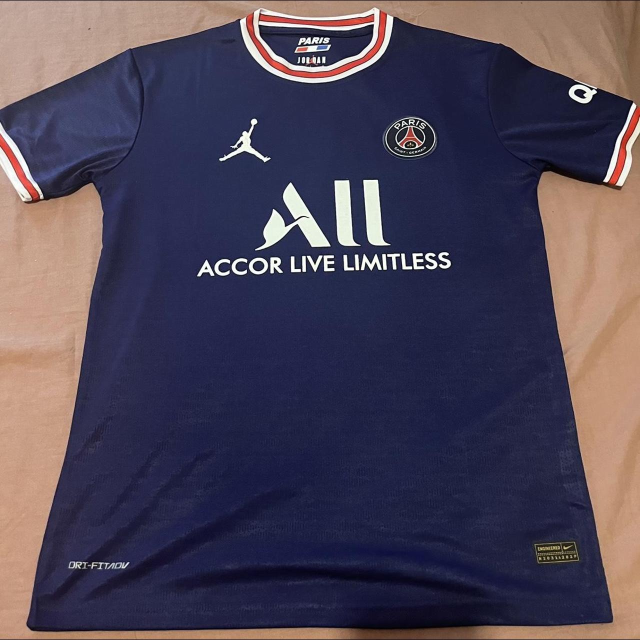 Psg Football Shirt Size Medium Mens Brand New - Depop