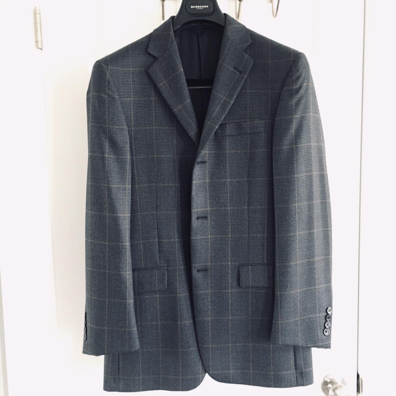 Burberry men’s blazer 36R Sleeve length- 25” Front... - Depop