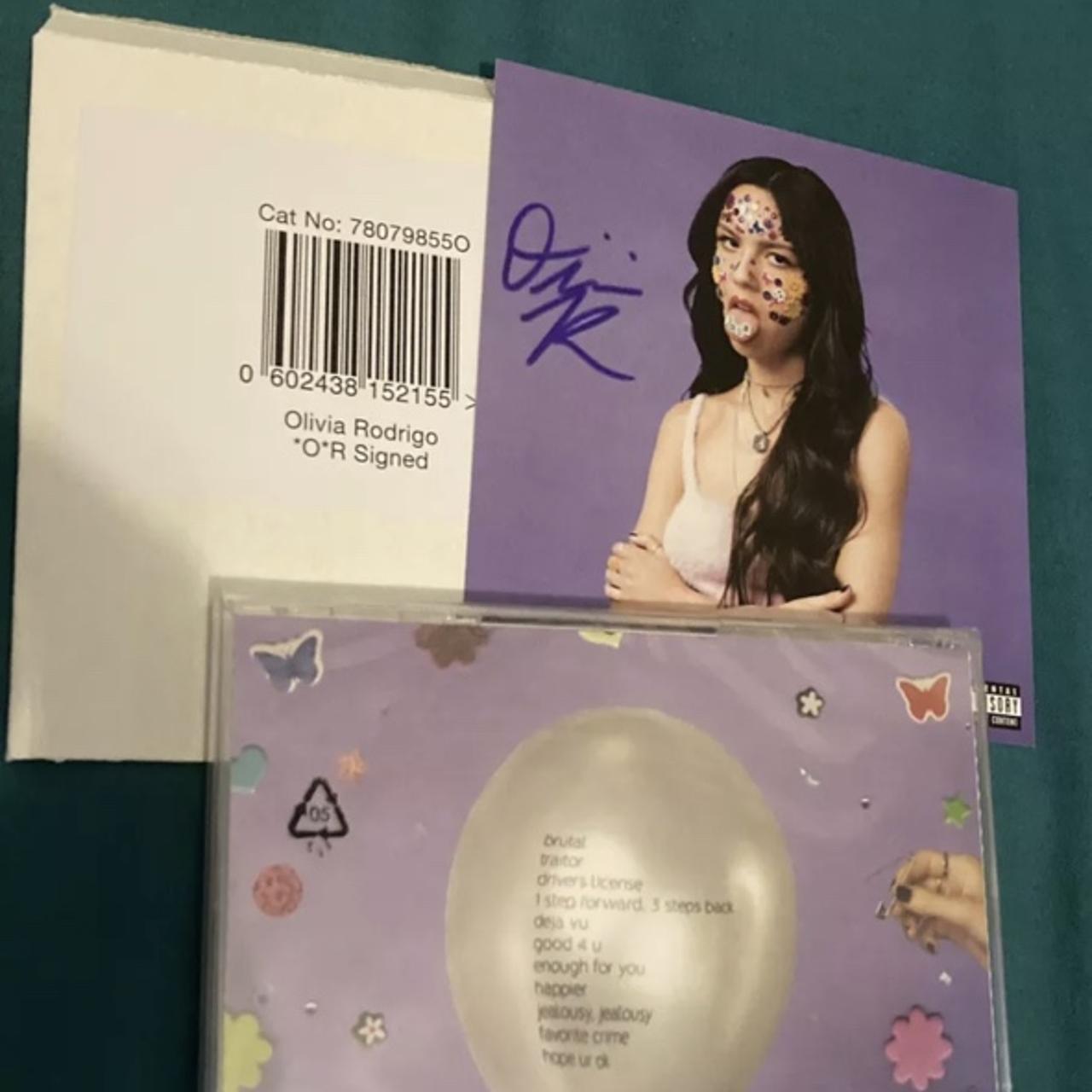 Olivia Rodrigo SOUR CD outlet SIGNED