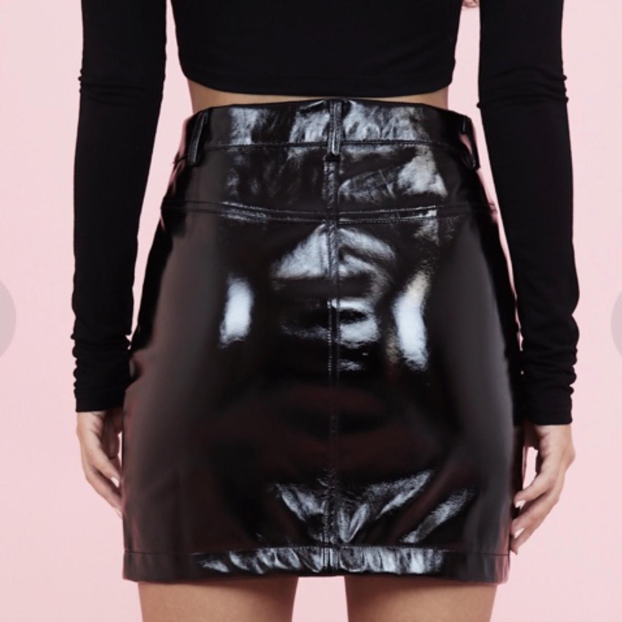 Women's Black and Silver Skirt (2)