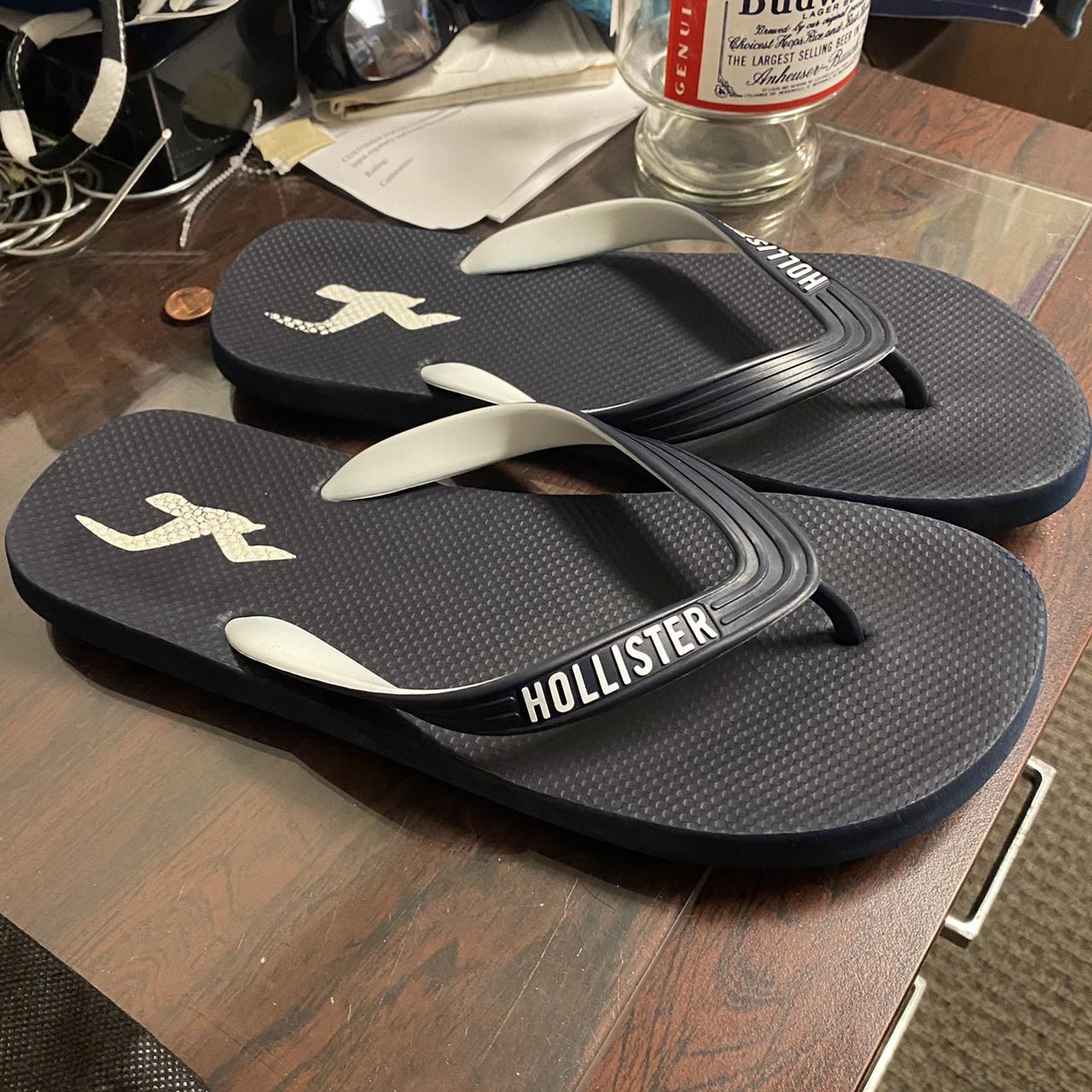 Hollister Co. Men's Blue and Navy Slides | Depop