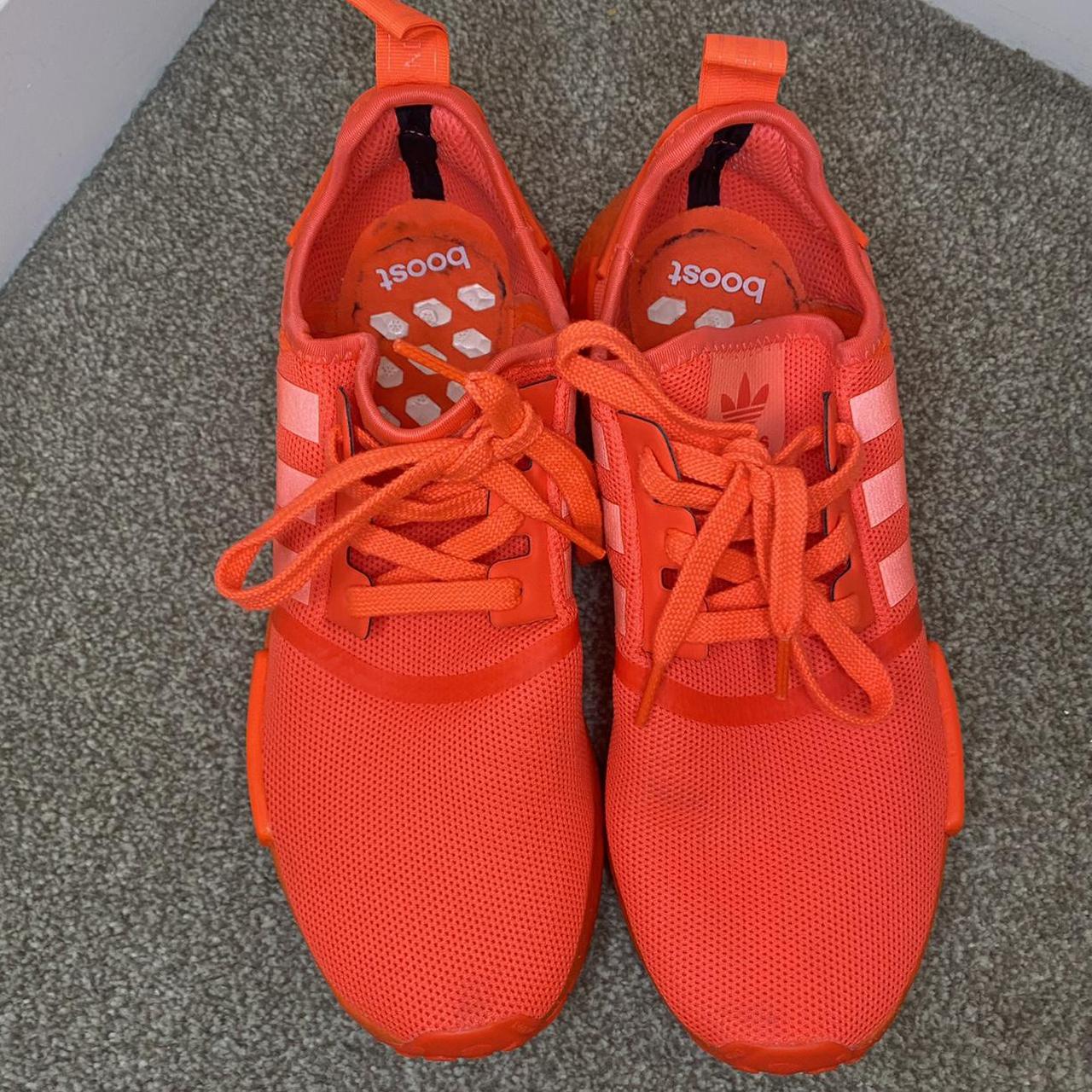 adidas nmd r1 neon orange