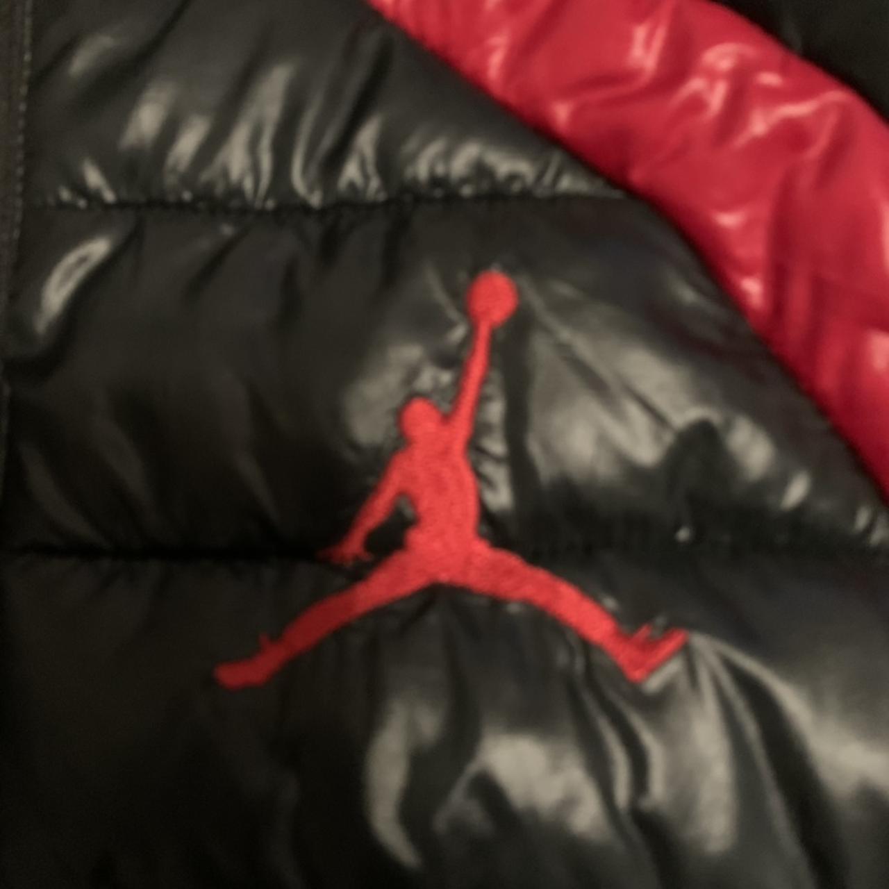 jordan puffer jacket red