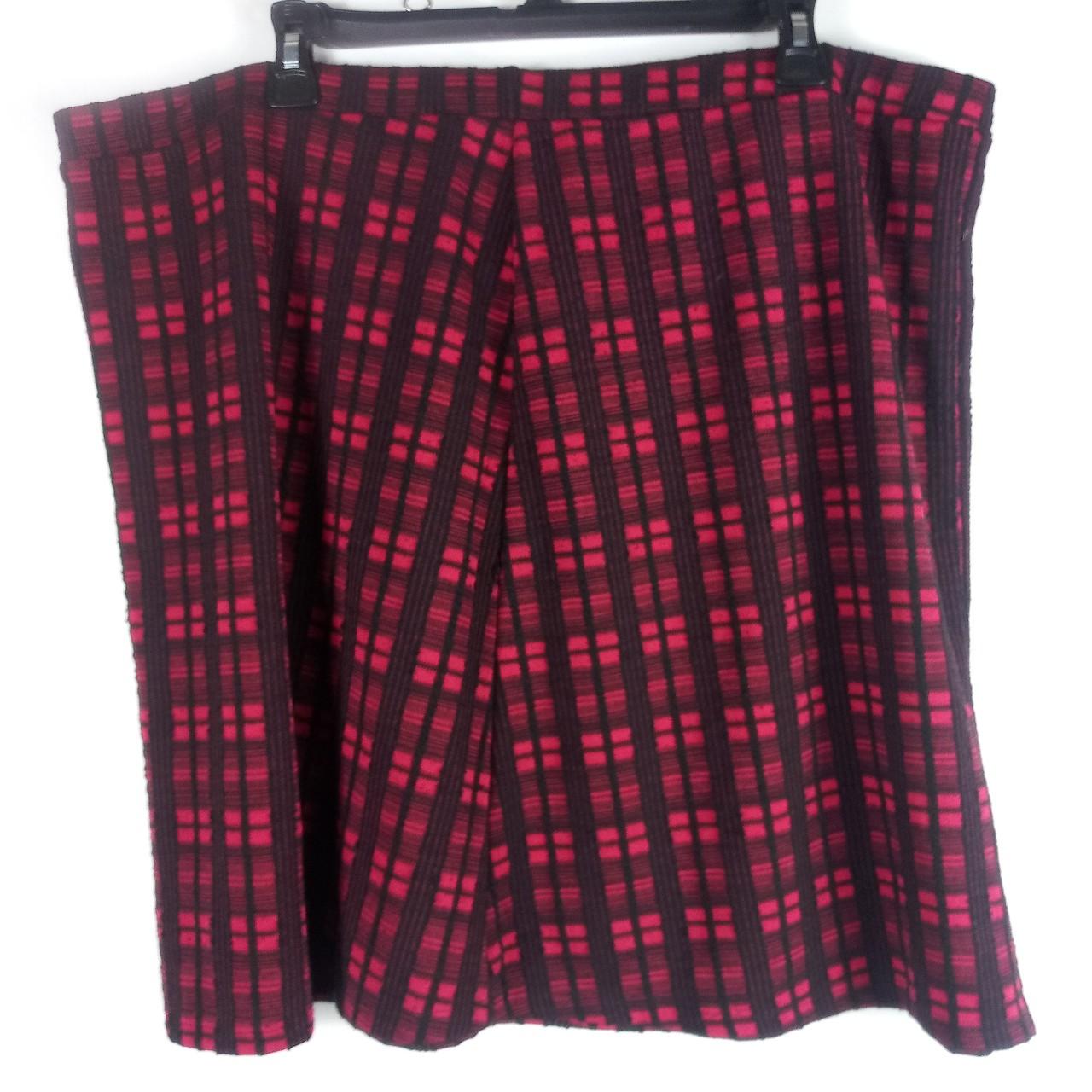 Pink Clove Women's Red and Black Skirt