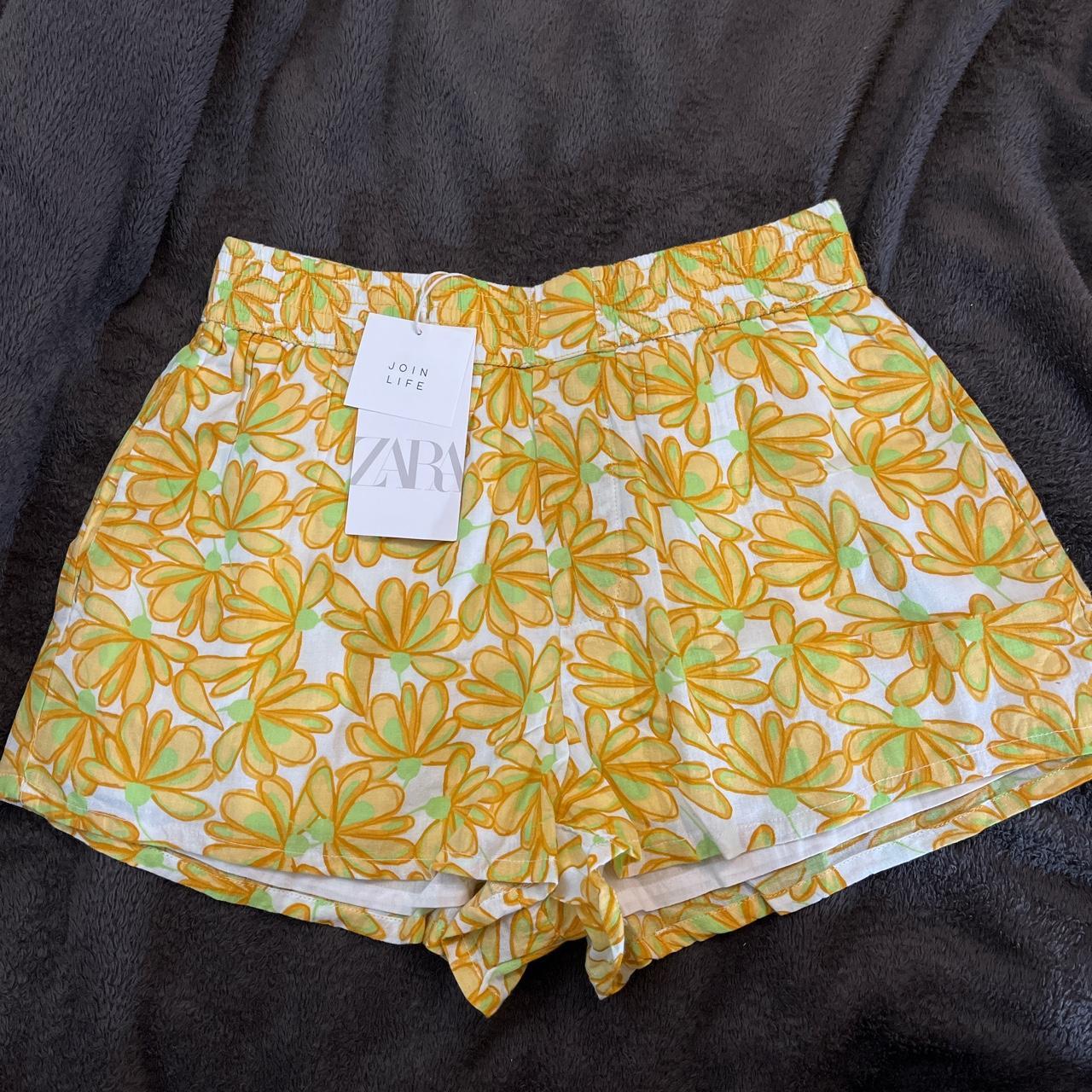 Zara floral print shorts BNWT, -DO NOT