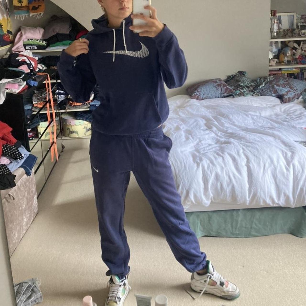 womens navy nike tracksuit