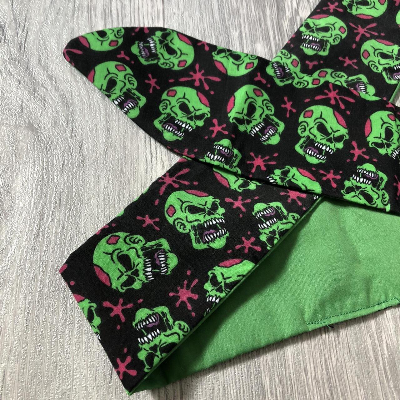 Women's Green and Black Hair-accessories | Depop