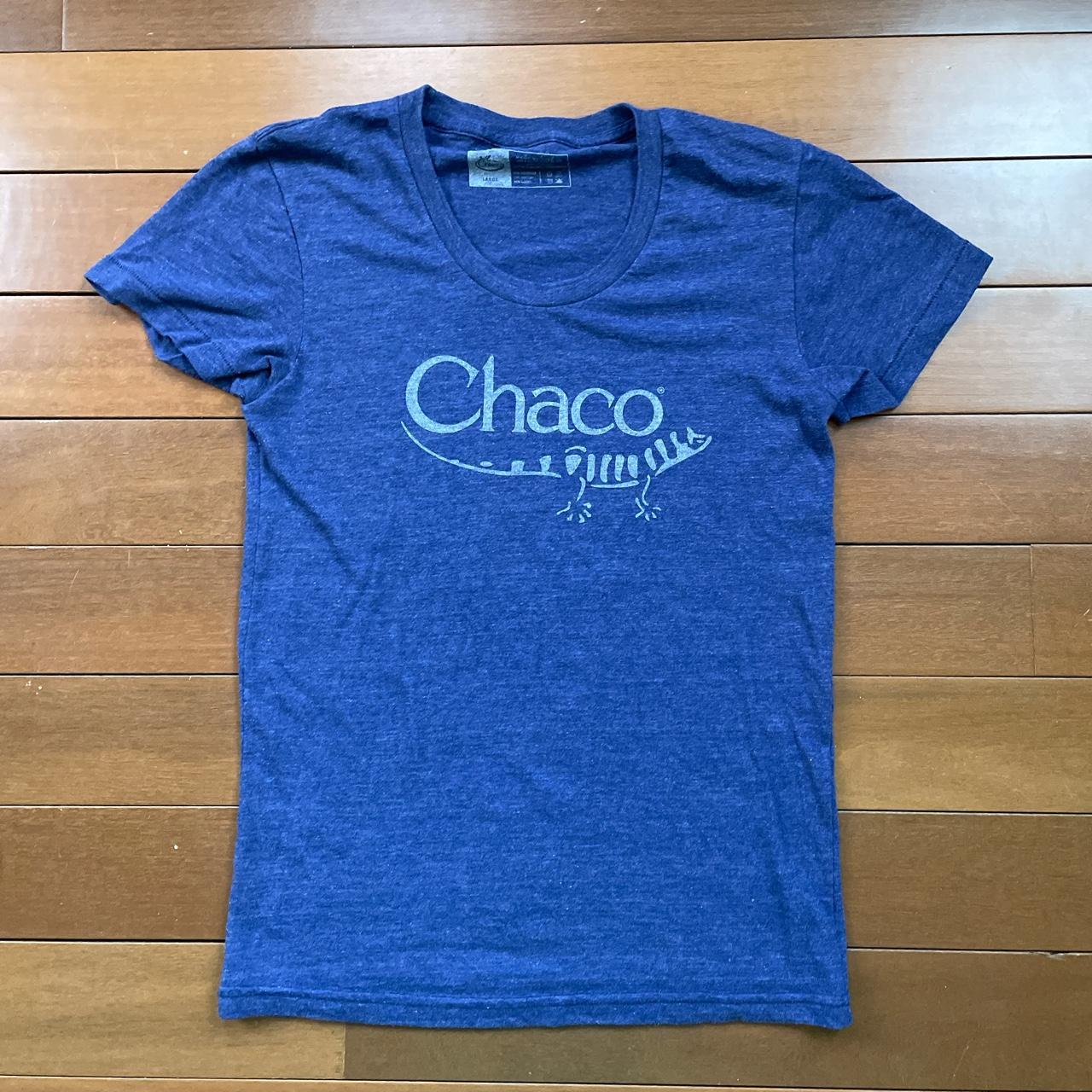 chaco t shirt very soft lizard graphic perfect Depop