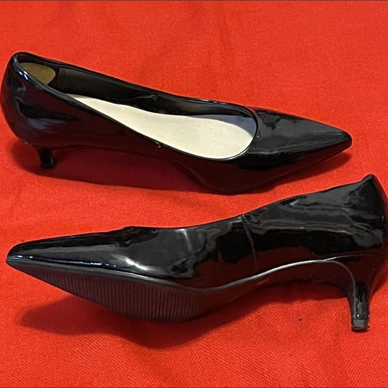Black patent leather kitten heels... - Depop