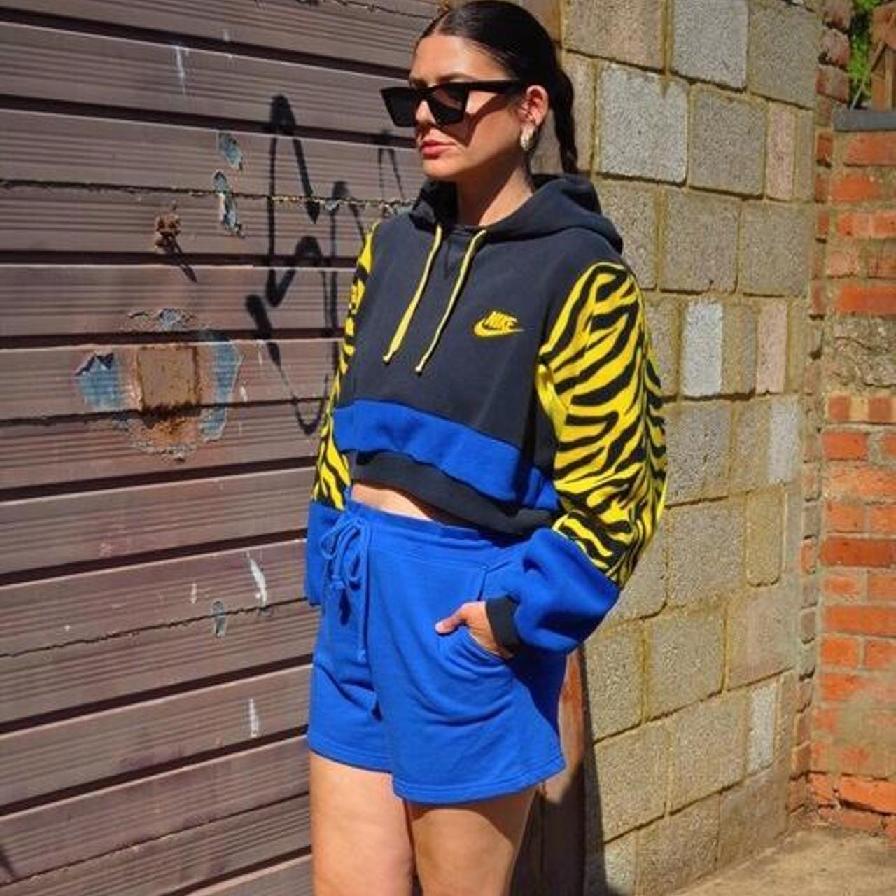 Y2K VINTAGE REWORKED NIKE TIGER PRINT COLOURBLOCK... Depop