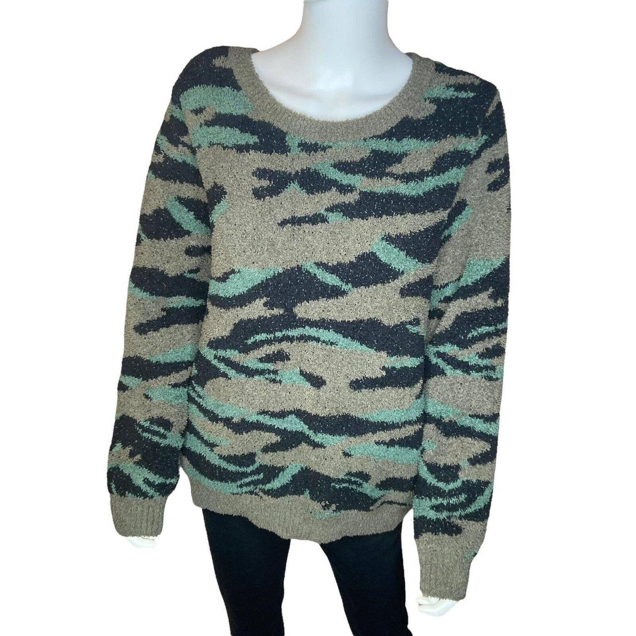 Barefoot Dreams Cozy Chic Seaside Pullover Sweater Camo popular Size XL brand new w tag