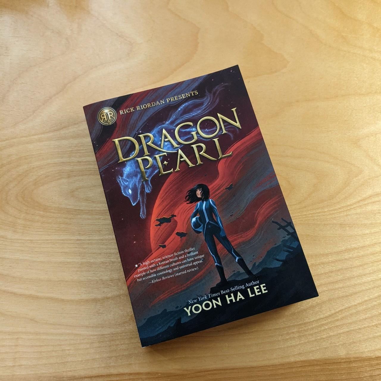 Review: Dragon Pearl by Yoon Ha Lee