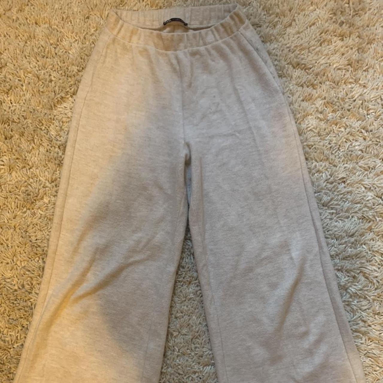 Zara Women's Cream Joggerstracksuits Depop