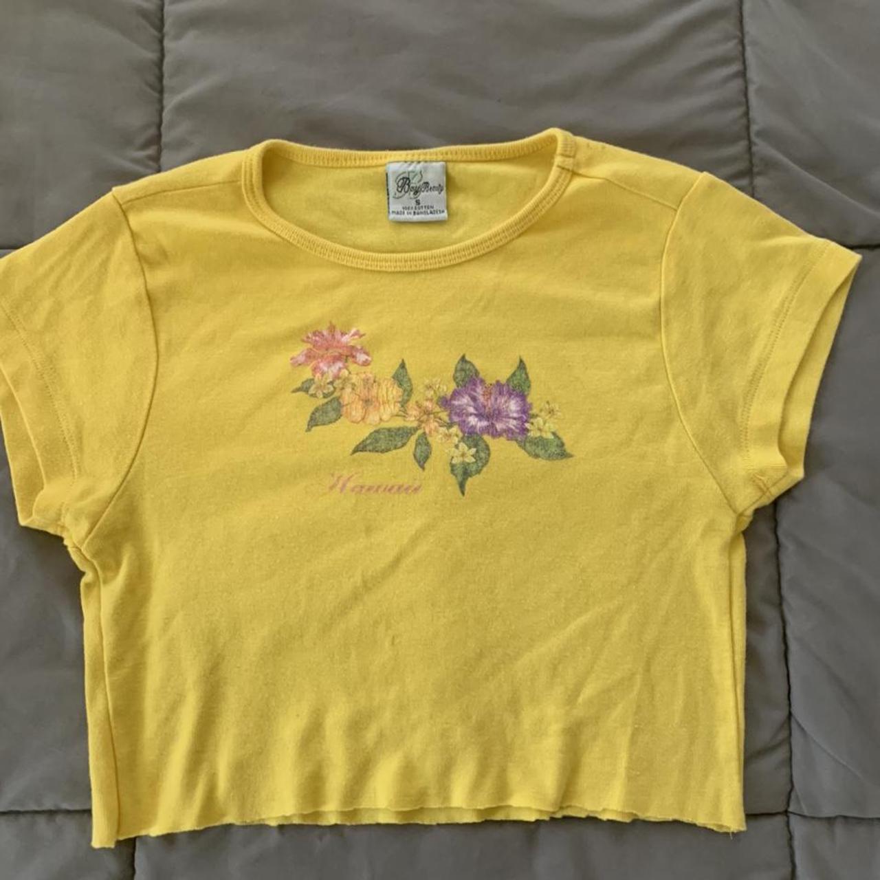 Women's Yellow Crop-top | Depop