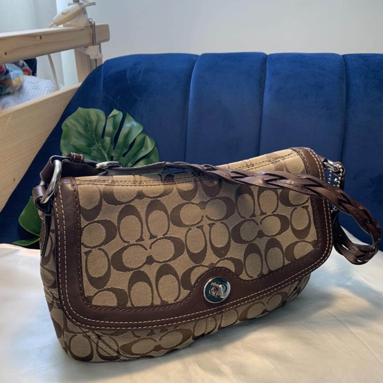 Y2K brown S/M coach handbag Gently used, tiny | Depop