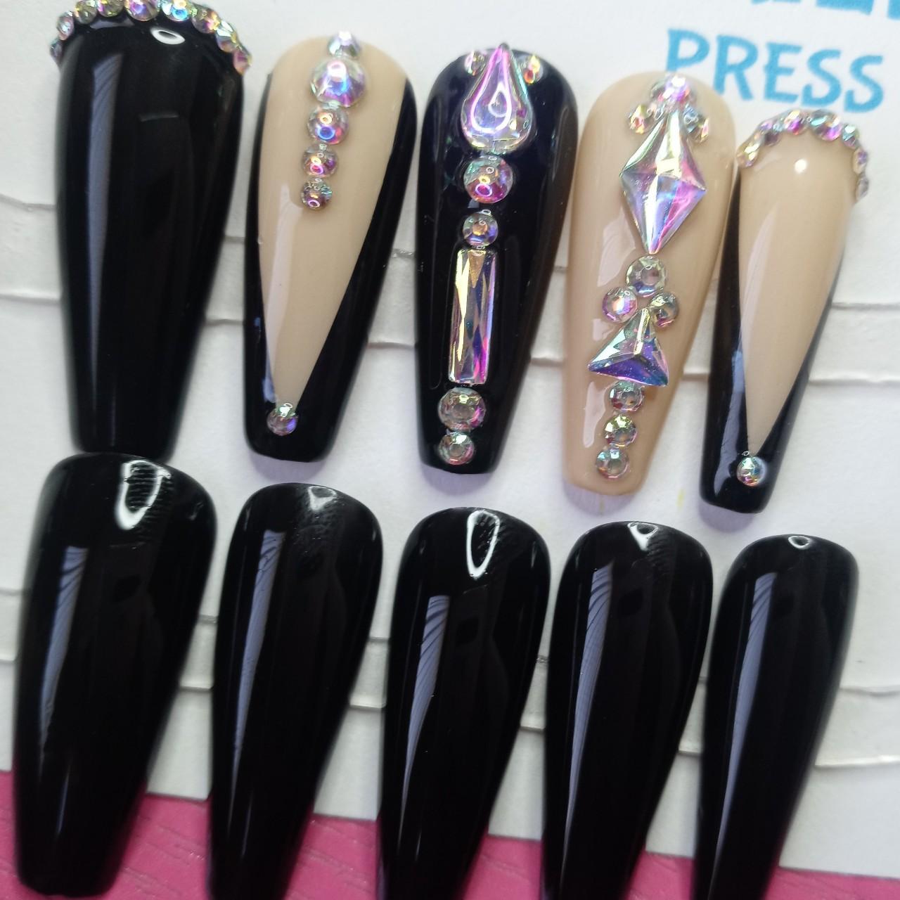 Black and silver stiletto nails with rhinestones and - Depop