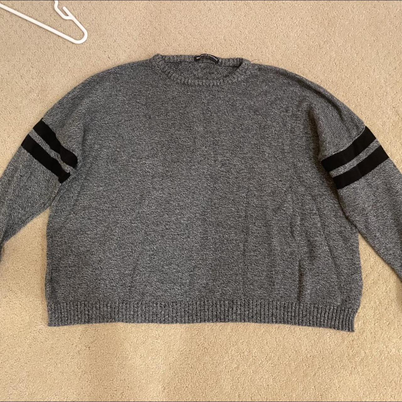 Cute grey brandy Melville sweater in excellent... Depop