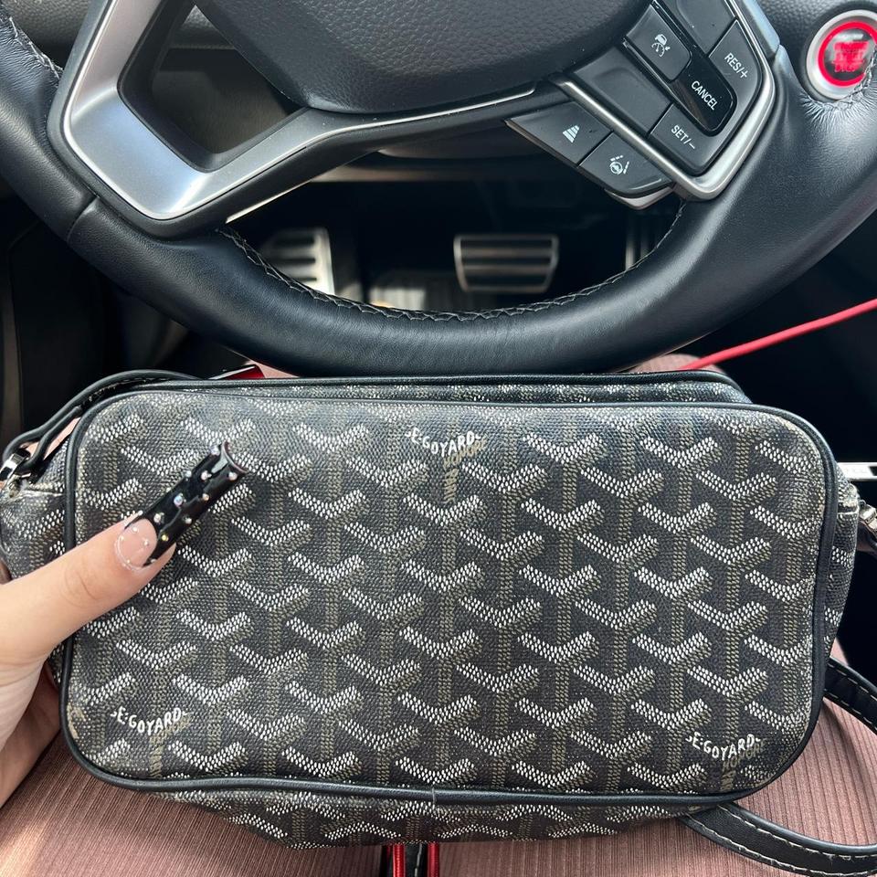 Lovely Authentic blue Goyard pouch from handbag. Has - Depop